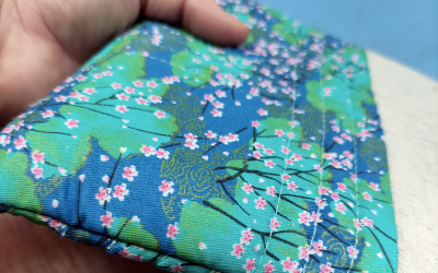 Trousse molletonnée et surpiquée en lin